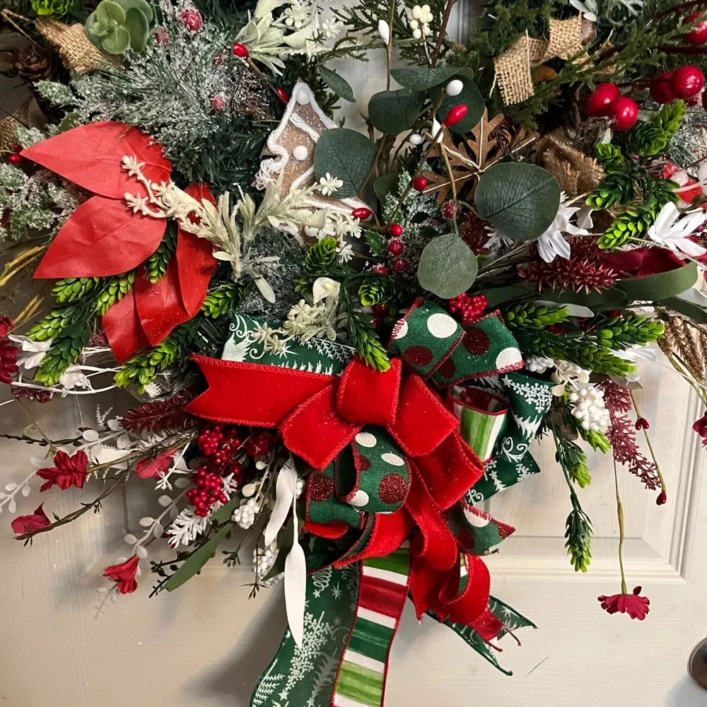 Vibrant Holiday Wreath with Red and Green Accents